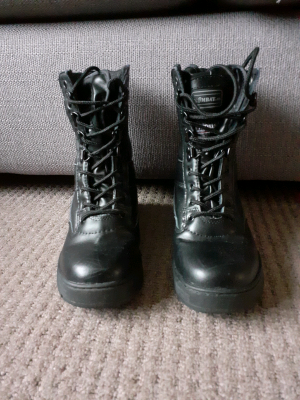 combat boots size 3